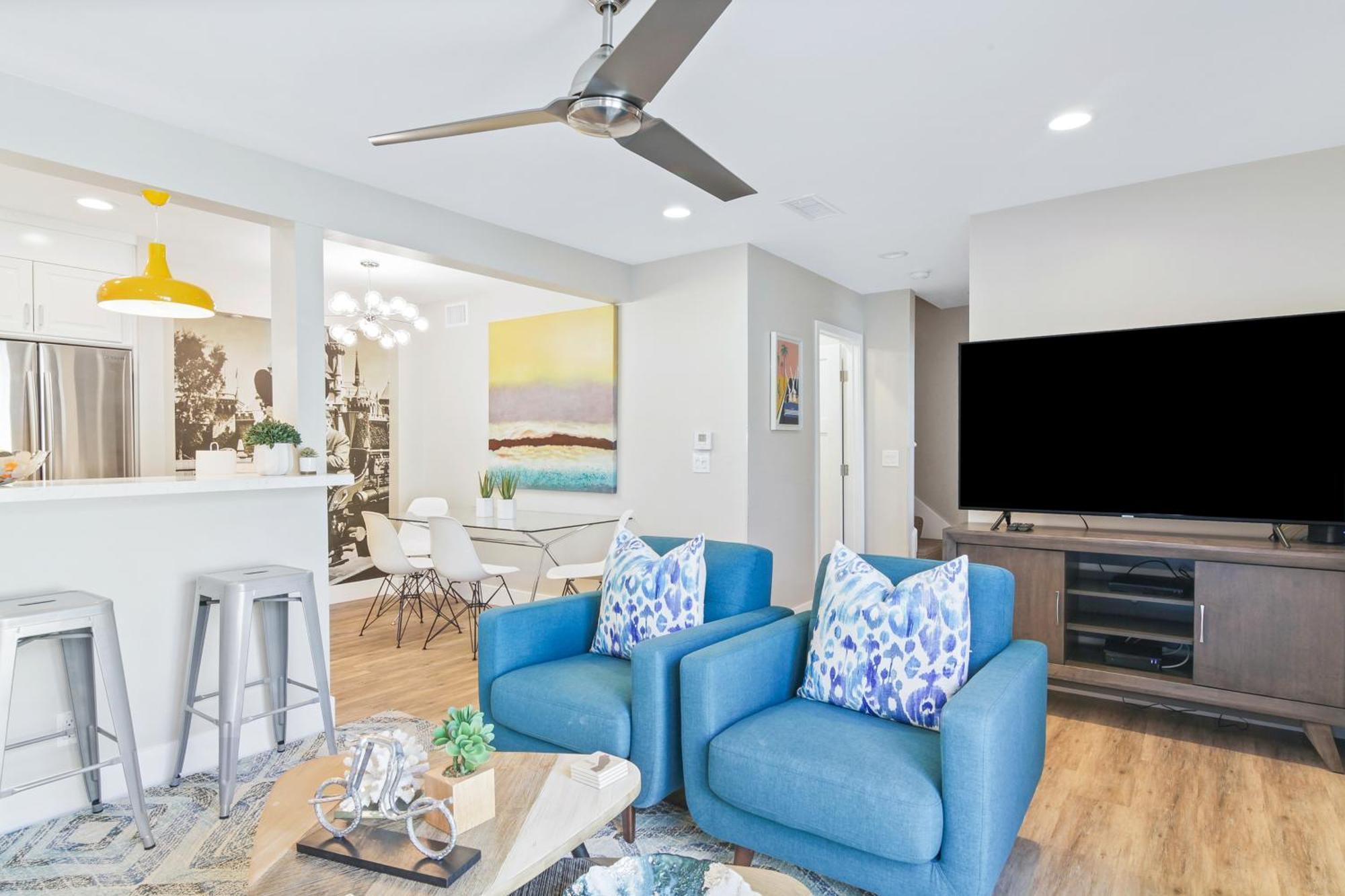 Doorstep To Disneyland Condos アナハイム 部屋 写真